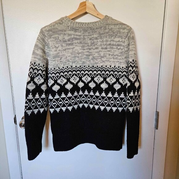 Banana Republic Sweater | Women's Medium | Fair Isle | Italian Yarn Blend - Picture 2 of 7